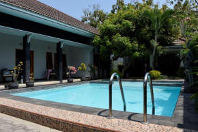 Villa Ditya - Luxury villa near Yogyakarta